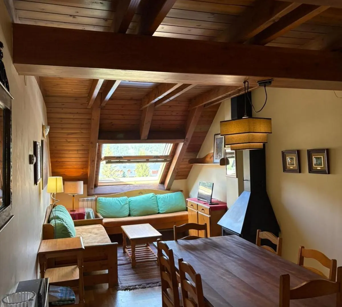Apartamento Triplex Erta 8 Abuhardillado Y Con Excelentes Vistas Pla de l'Ermita