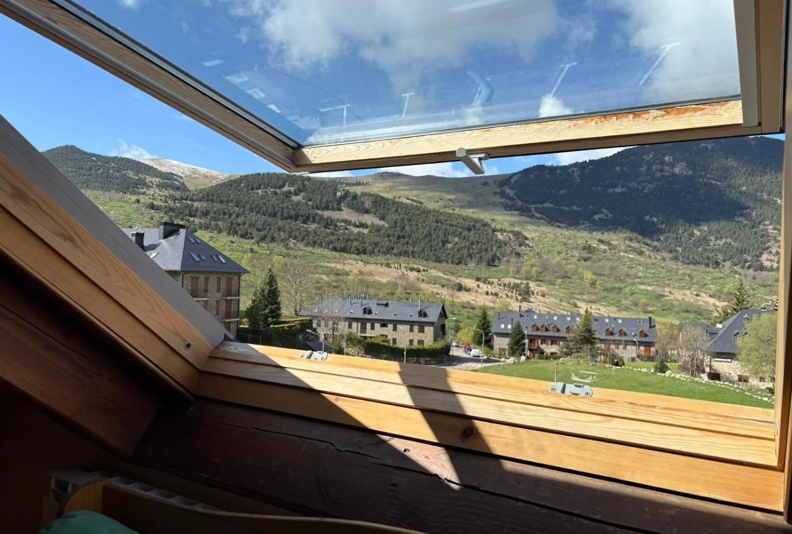 Apartamento Triplex Erta 8 Abuhardillado Y Con Excelentes Vistas Pla de l'Ermita 0*,